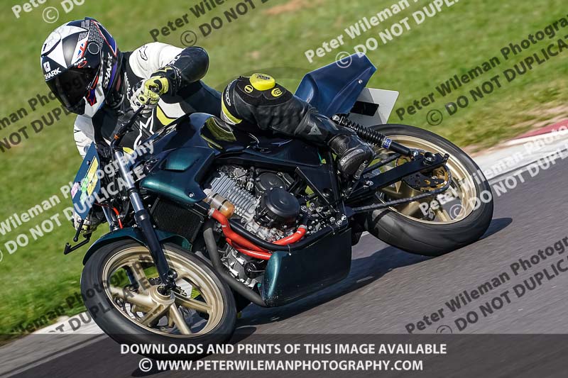donington no limits trackday;donington park photographs;donington trackday photographs;no limits trackdays;peter wileman photography;trackday digital images;trackday photos